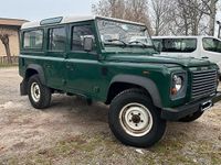 Usata Land Rover Defender 122 CV (89 kW) 2004 Verde Station wagon
