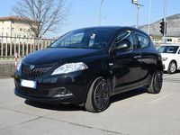 Usata Lancia Ypsilon Silver 70 CV (51 kW) 2023 Nero metallizzato Utilitaria