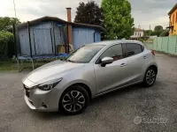 Usata Mazda 2 105 CV (77 kW) 2017 Grigio Berlina