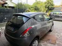 Usata Lancia Ypsilon 85 CV (62 kW) 2013 Grigio Utilitaria