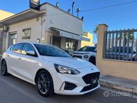 Usata Ford Focus ST-Line 120 CV (88 kW) 2021 Bianco Berlina