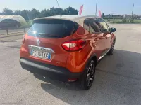Usata Renault Captur Intens 120 CV (88 kW) 2016 Arancione SUV