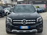 Käytetty Mercedes GLB220 190 HP (139 kW) 2020 Musta Katumaasturi