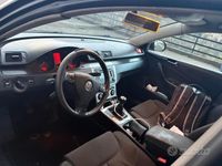 Usata VW Passat 105 CV (77 kW) 2005 Nero Station wagon