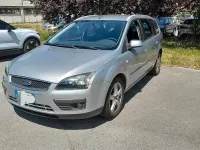 Usata Ford Focus 90 CV (66 kW) 2005 Bluazzurro Station wagon