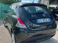 Usata Lancia Ypsilon Platinum 77 CV (56 kW) 2013 Nero Utilitaria