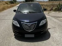 Usata Lancia Ypsilon 95 CV (69 kW) 2012 Bluazzurro Utilitaria