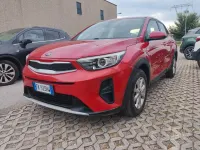 Usata Kia Stonic Urban 110 CV (80 kW) 2017 Rosso SUV