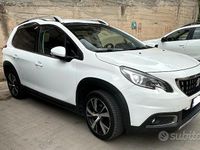 Usata Peugeot 2008 Allure 120 CV (88 kW) 2017 Bianco SUV