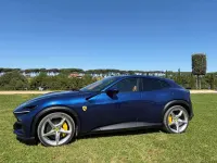 Usata Ferrari Purosangue 725 CV (533 kW) 2024 Blu/azzurro SUV