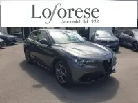 Usata Alfa Romeo Stelvio 160 CV (117 kW) 2023 Grigio scuro metallizzato SUV