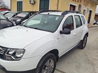 Usata Dacia Duster Lauréate 110 CV (80 kW) 2014 Bianco SUV