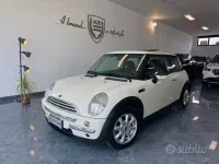 Usata Mini One D 75 CV (55 kW) 2003 Marrone Utilitaria