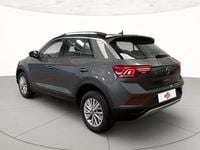Usata VW T-Roc Life 150 CV (110 kW) 2025 Indium grey metallizzato nero SUV
