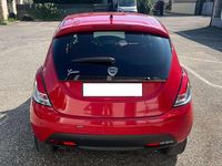Usata Lancia Ypsilon 95 CV (69 kW) 2012 Rosso Utilitaria