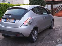 Usata Lancia Ypsilon 69 CV (50 kW) 2013 Grigio Utilitaria