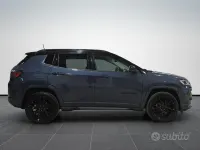 Usata Jeep Compass 131 CV (96 kW) 2022 Blue shade/tetto nero SUV