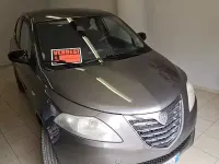 Usata Lancia Ypsilon 69 CV (50 kW) 2012 Grigio Utilitaria