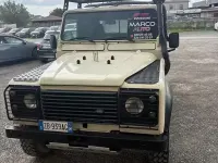 Usata Land Rover Defender 86 CV (63 kW) 1990 Beige SUV