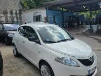 Usata Lancia Ypsilon 69 CV (50 kW) 2016 Bianco Utilitaria