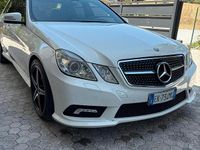 Usata Mercedes E250 204 CV (150 kW) 2011 Bianco Berlina