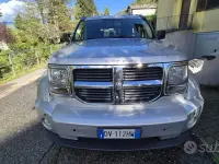 Usata Dodge Nitro 177 CV (130 kW) 2009 Grigio SUV