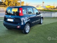 Usata Fiat Panda Lounge 70 CV (51 kW) 2019 Blu Utilitaria