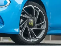 Usata Abarth 500e Scorpionissima 47 kW (64 CV) 2024 Blu/azzurro Utilitaria