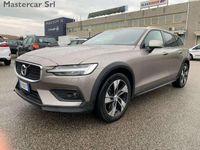 usata Volvo V60 CC 2.0 b4 Business Pro awd FX302FT