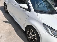 Usata Toyota Yaris Hybrid Trend 92 CV (67 kW) 2022 Bianco Utilitaria