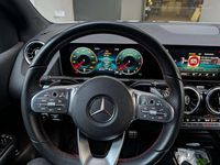 Usata Mercedes B180 136 CV (100 kW) 2019 Utilitaria