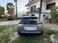 Begagnad Peugeot 2008 Allure 131 HK (96 kW) 2023 Grå SUV