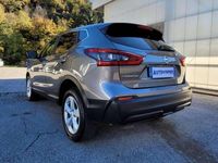 Usata Nissan Qashqai 131 CV (96 kW) 2018 Grigio scuro SUV