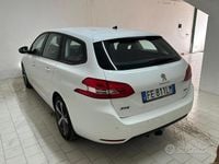 Begagnad Peugeot 308 99 HK (72 kW) 2016 Vit Kombi