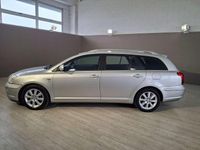 Usata Toyota Avensis 116 CV (85 kW) 2003 Argento Station wagon