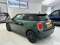 Usata Mini ONE 102 CV (75 kW) 2016 Verde Utilitaria