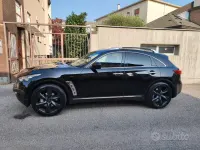 Usata Infiniti Fx30 238 CV (175 kW) 2010 Nero SUV