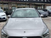 Usata Mercedes B220 Premium 190 CV (139 kW) 2020 Grigio Monovolume
