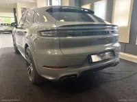 Usata Porsche Cayenne 305 CV (224 kW) 2024 Grigio SUV