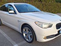 Usata BMW 530 Gran Turismo 245 CV (180 kW) 2010 Bianco