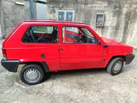 Usata Fiat Panda Young 34 CV (25 kW) 1989 Rosso Utilitaria