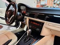 Usata BMW 325 Cabriolet 218 CV (160 kW) 2010 Nero Cabrio