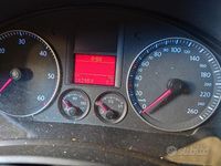 Usata VW Golf IV 105 CV (77 kW) 2005 Grigio Berlina