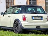 Usata Mini One D 88 CV (64 kW) 2006 Bianco Utilitaria