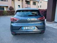 Second-hand Renault Clio IV Zen 101 CP (74 kW) 2019 Gri Berlinǎ