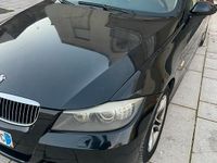 Usata BMW 320 177 CV (130 kW) 2008 Nero Station wagon