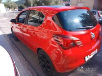 Usata Opel Corsa 69 CV (50 kW) 2017 Rosso Berlina