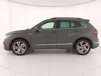 Usata VW Tiguan R-line 150 CV (110 kW) 2023 Dolphin grey metallizzato SUV