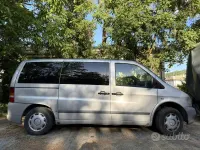 Usata Mercedes Vito 122 CV (89 kW) 2003 Grigio Furgone