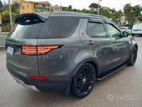 Usata Land Rover Discovery 5 HSE Luxury 249 CV (183 kW) 2018 Grigio SUV